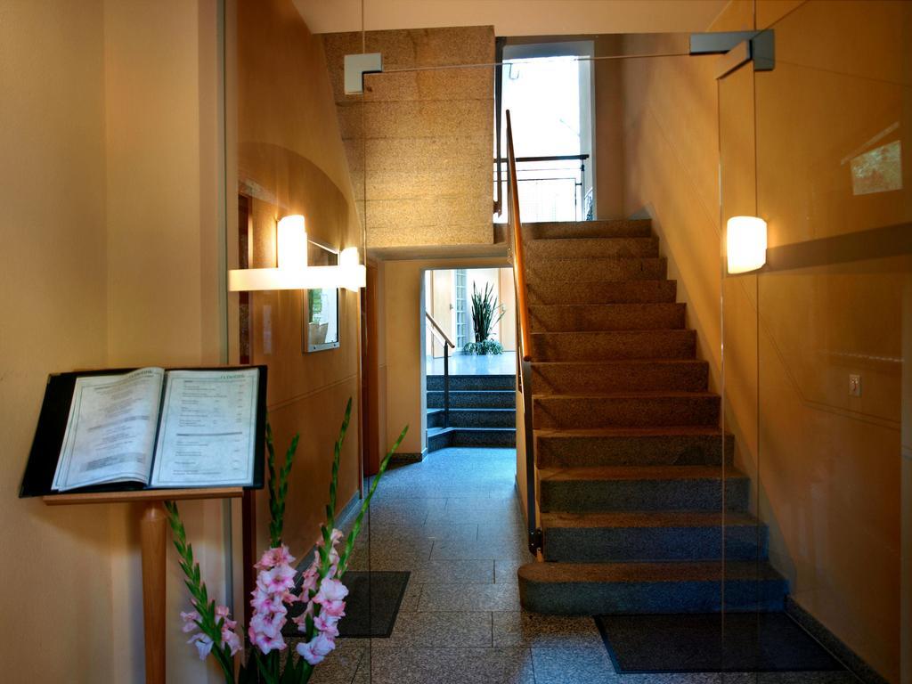 Hotel Dom-Eck Bautzen Bagian luar foto